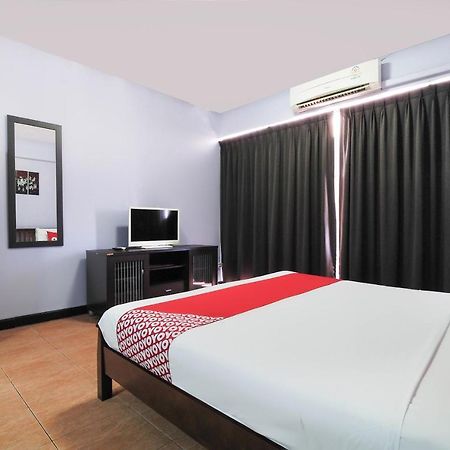 Oyo 963 Sunshine Guesthouse Pattaya Dış mekan fotoğraf