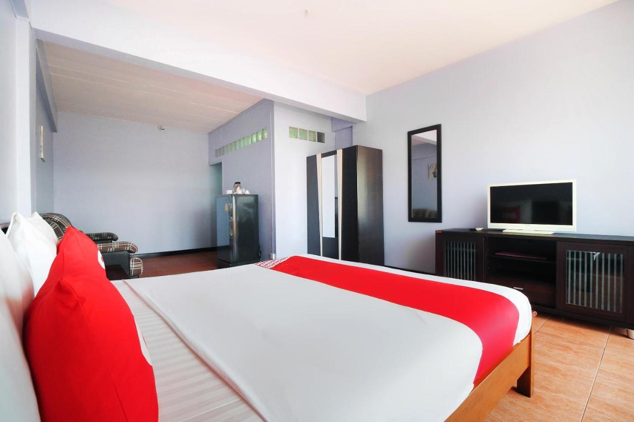 Oyo 963 Sunshine Guesthouse Pattaya Dış mekan fotoğraf