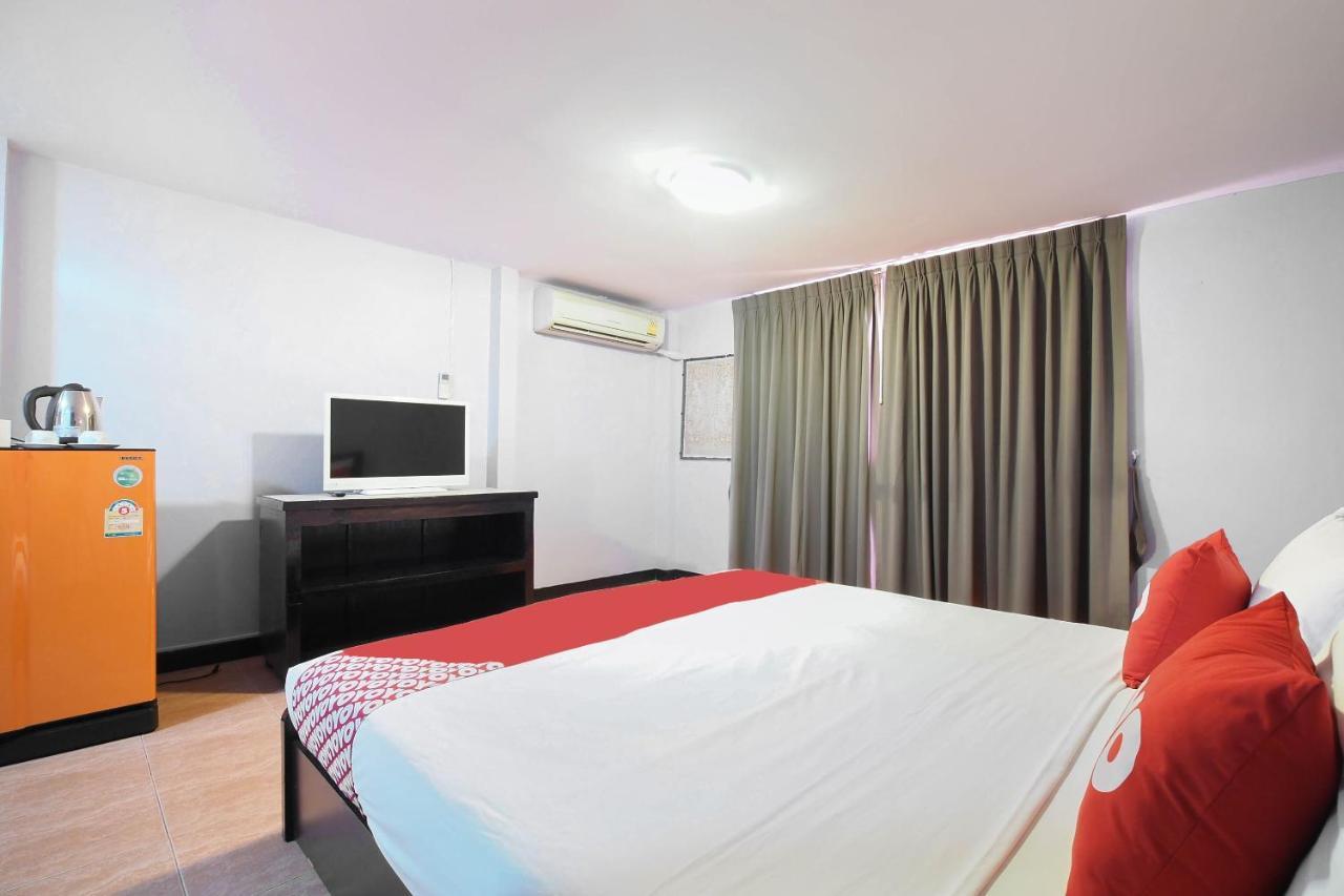 Oyo 963 Sunshine Guesthouse Pattaya Dış mekan fotoğraf