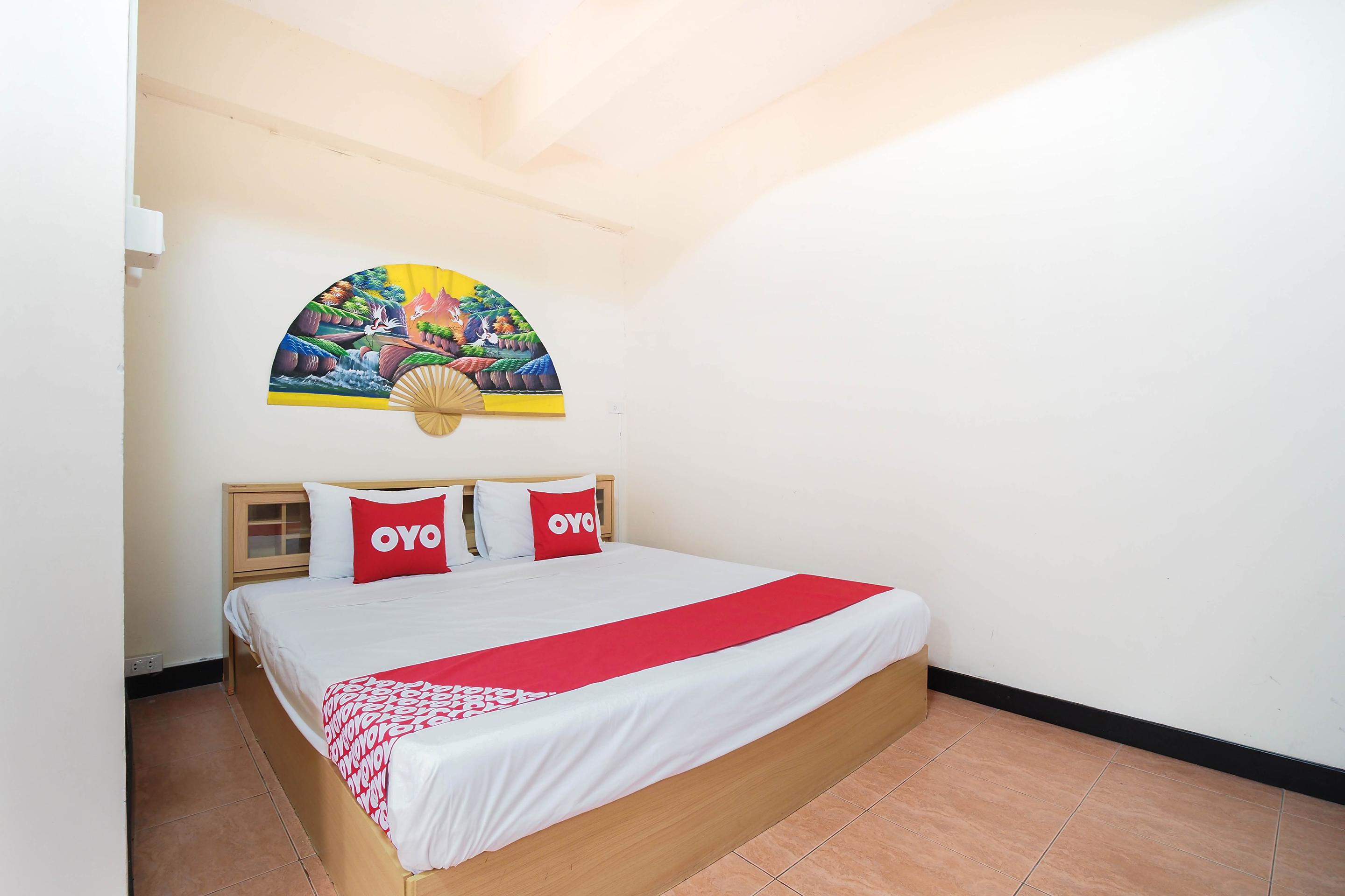 Oyo 963 Sunshine Guesthouse Pattaya Dış mekan fotoğraf