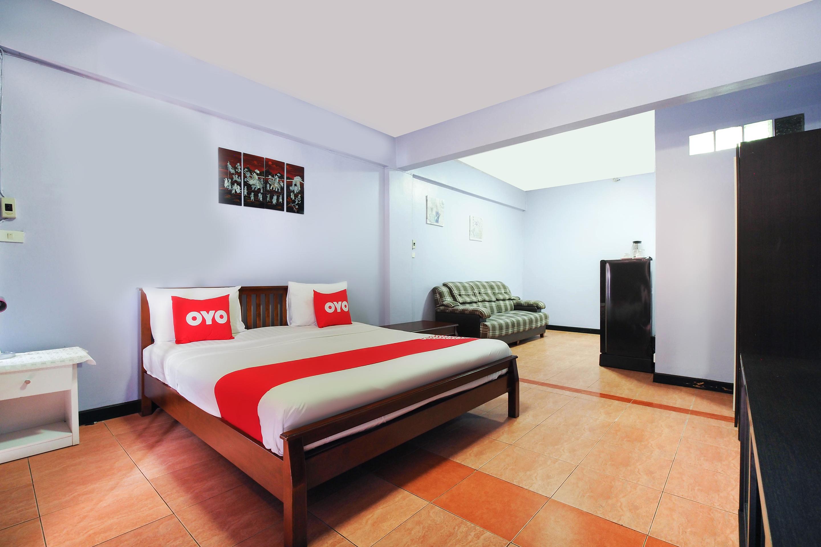 Oyo 963 Sunshine Guesthouse Pattaya Dış mekan fotoğraf