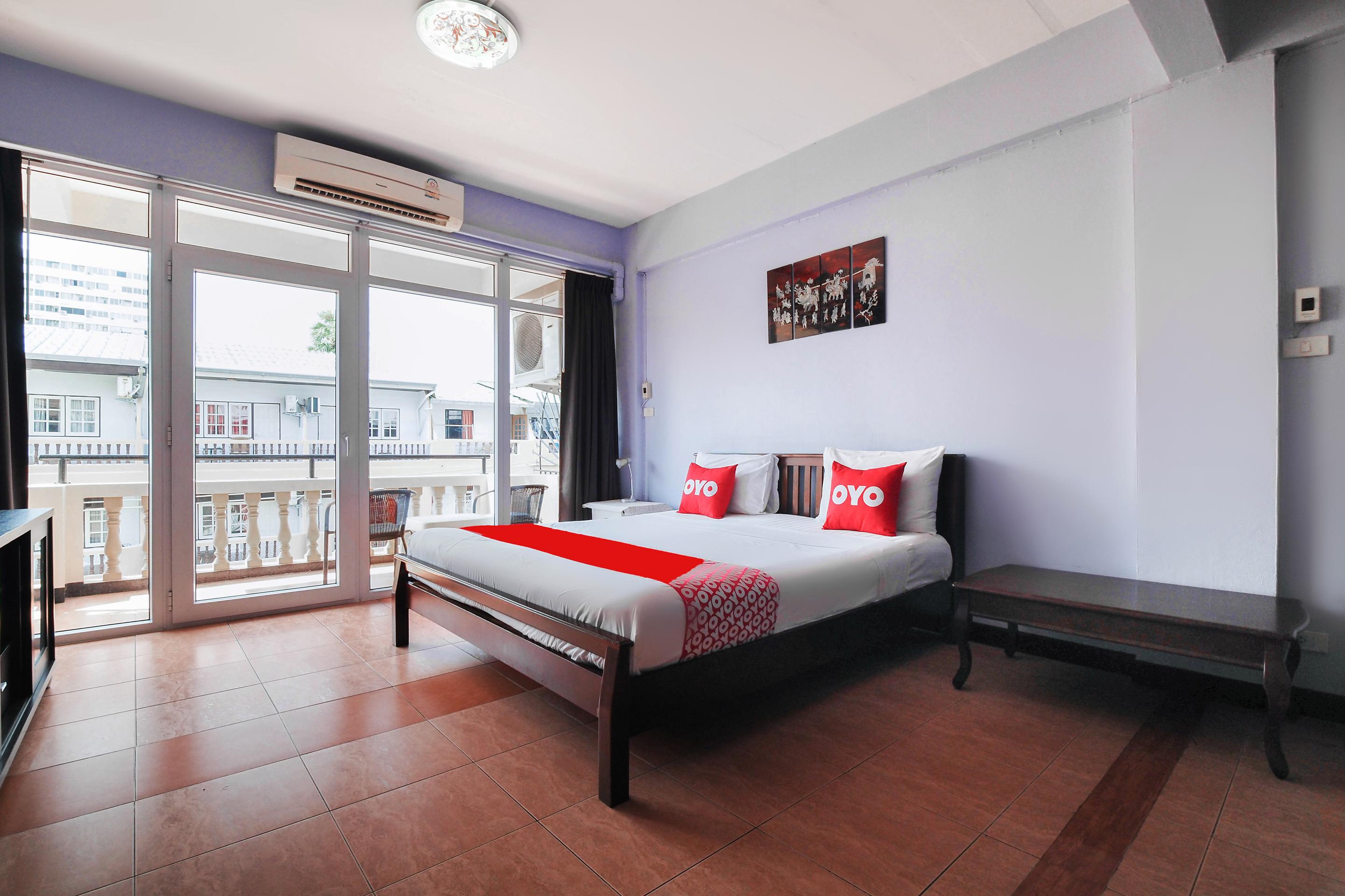 Oyo 963 Sunshine Guesthouse Pattaya Dış mekan fotoğraf