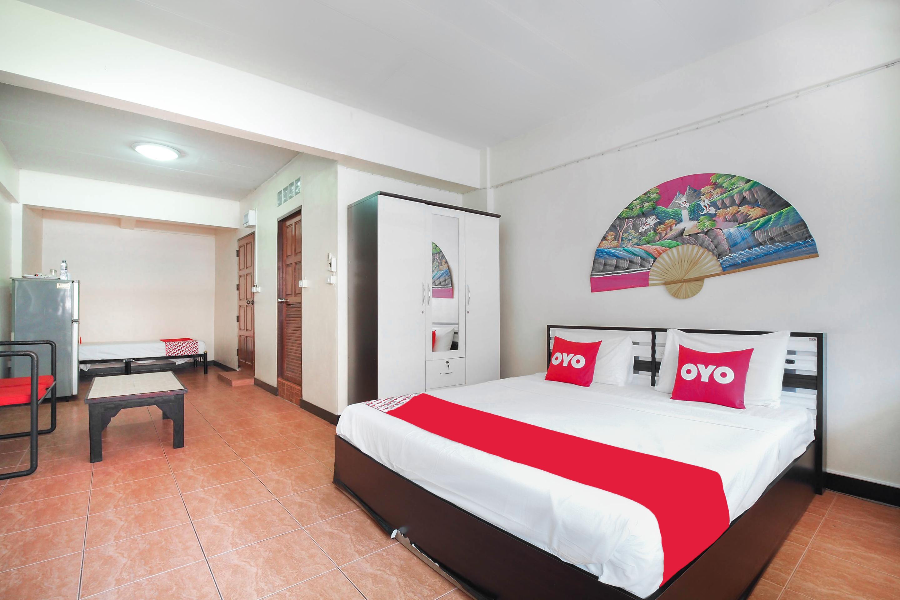 Oyo 963 Sunshine Guesthouse Pattaya Dış mekan fotoğraf