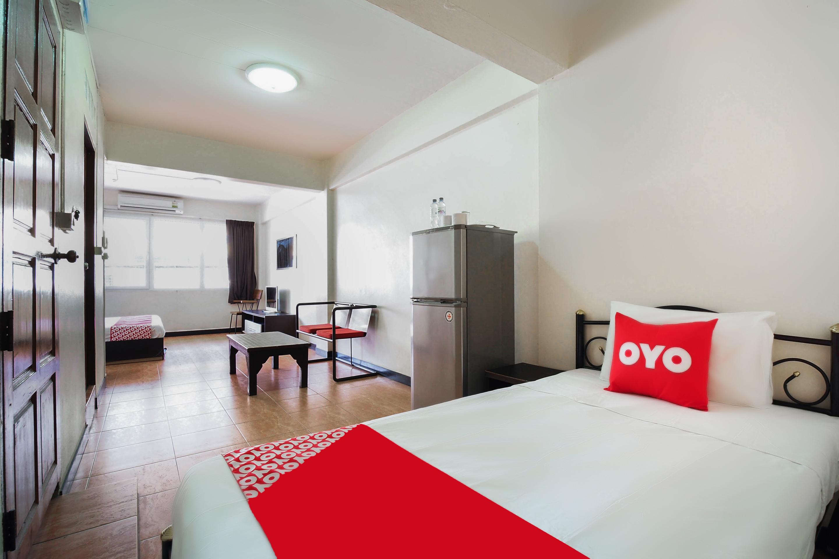 Oyo 963 Sunshine Guesthouse Pattaya Dış mekan fotoğraf