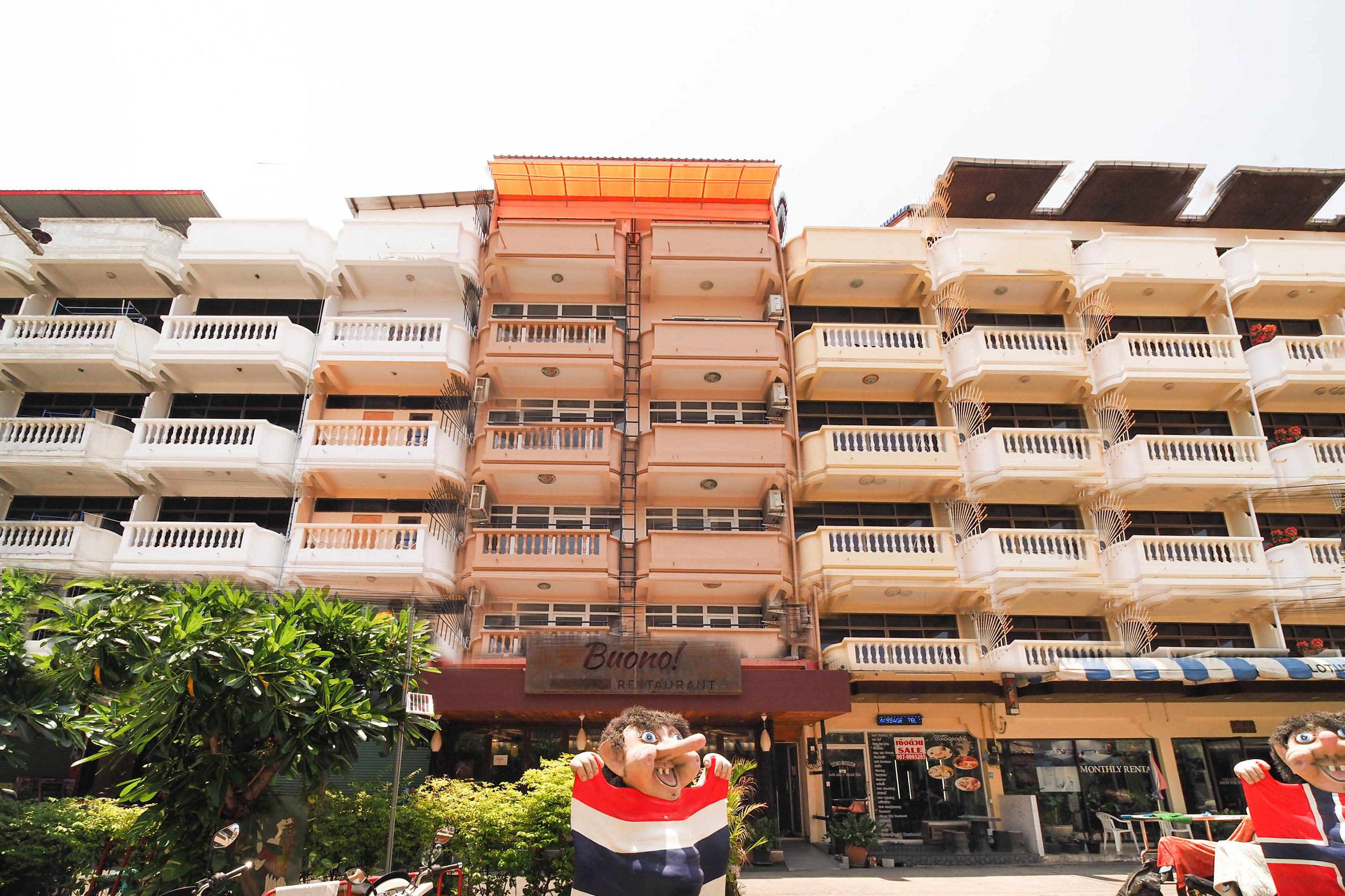 Oyo 963 Sunshine Guesthouse Pattaya Dış mekan fotoğraf