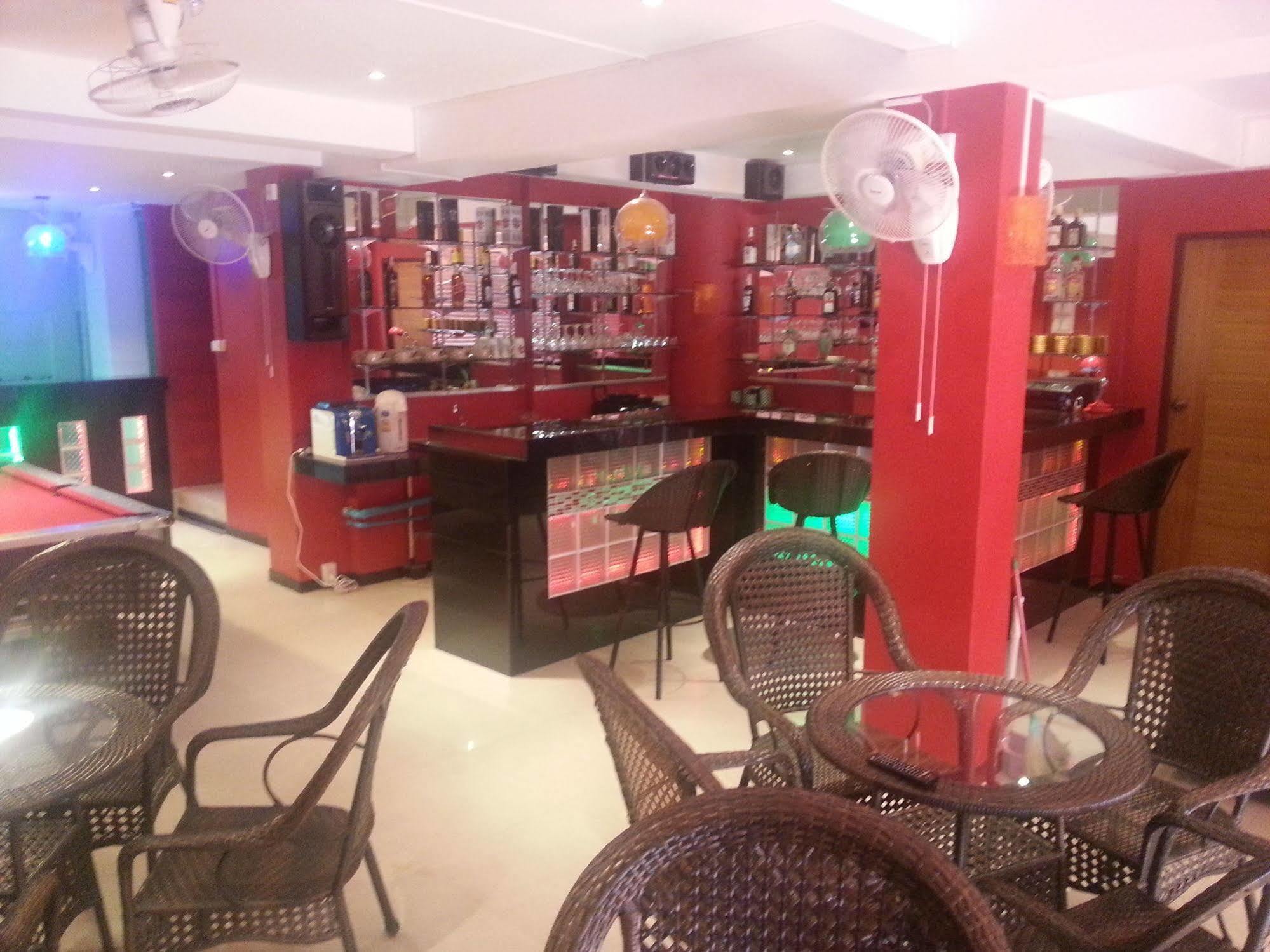 Oyo 963 Sunshine Guesthouse Pattaya Dış mekan fotoğraf